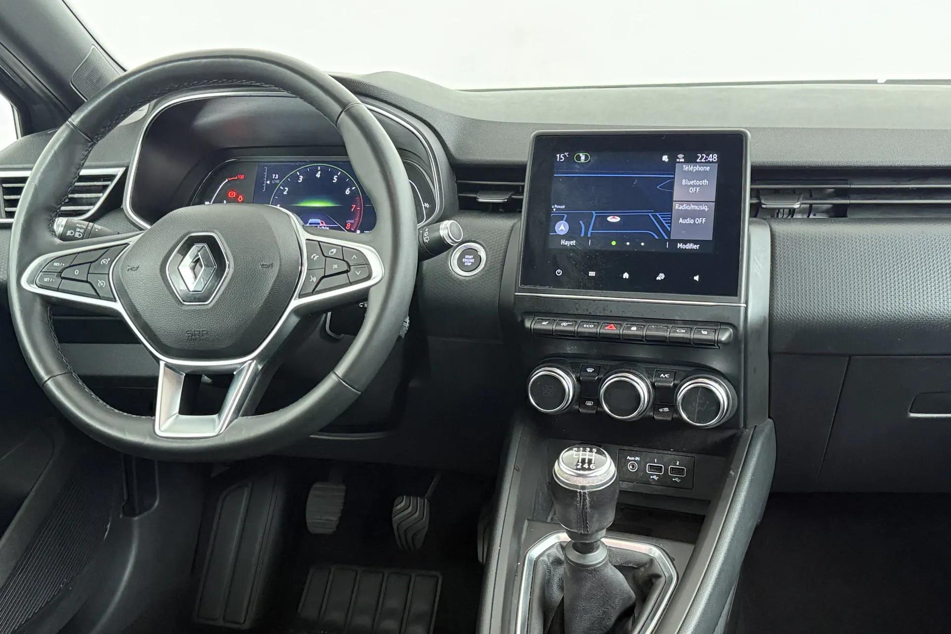 Renault Clio V Rennes vue 4 Renault Clio V en leasing sans apport à Rennes — vue 4